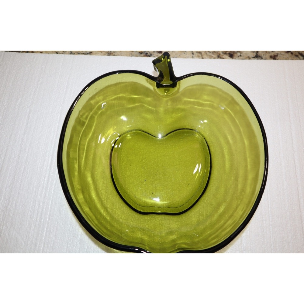 Vintage Hazel Atlas Green Apple Shaped Salad Bowl 10‎ X 11 X 3.5 In.